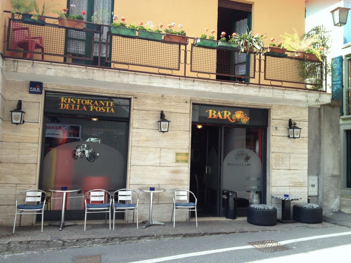 Albergo Della Posta Clusone Bagian luar foto
