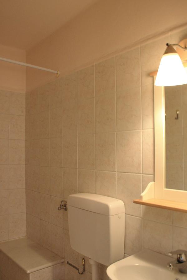 Albergo Della Posta Clusone Bagian luar foto